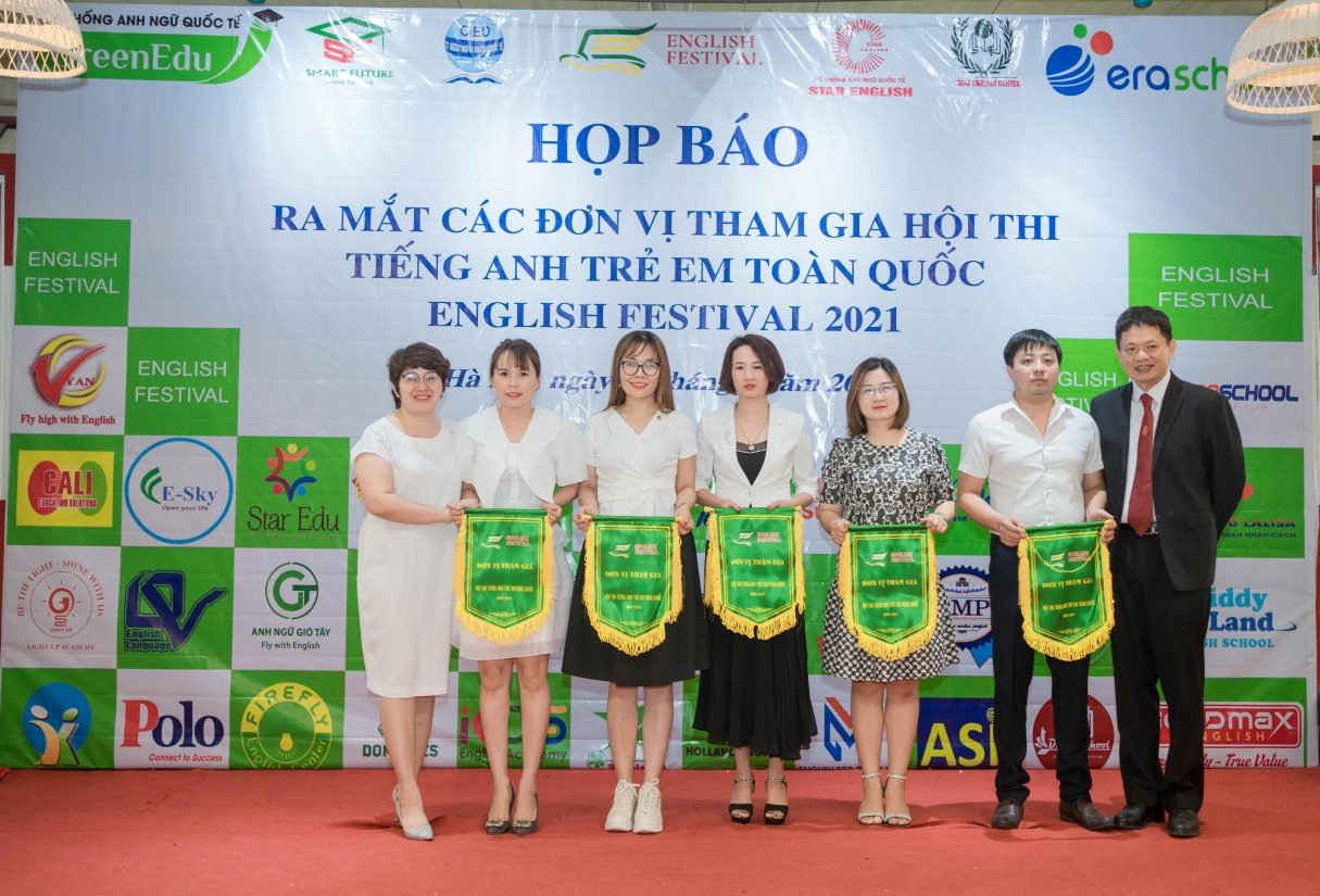 hop-bao-hoi-thi-tieng-anh-tre-em-toan-quoc-2021